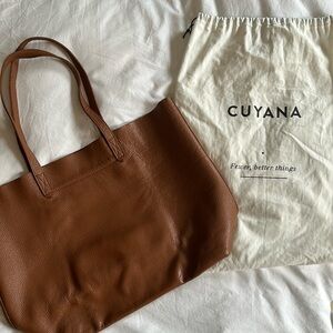 Cuyana Tote Bag - Unstructured - Pebbled Leather